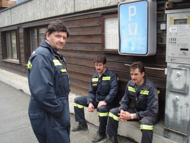 photo2.jpg